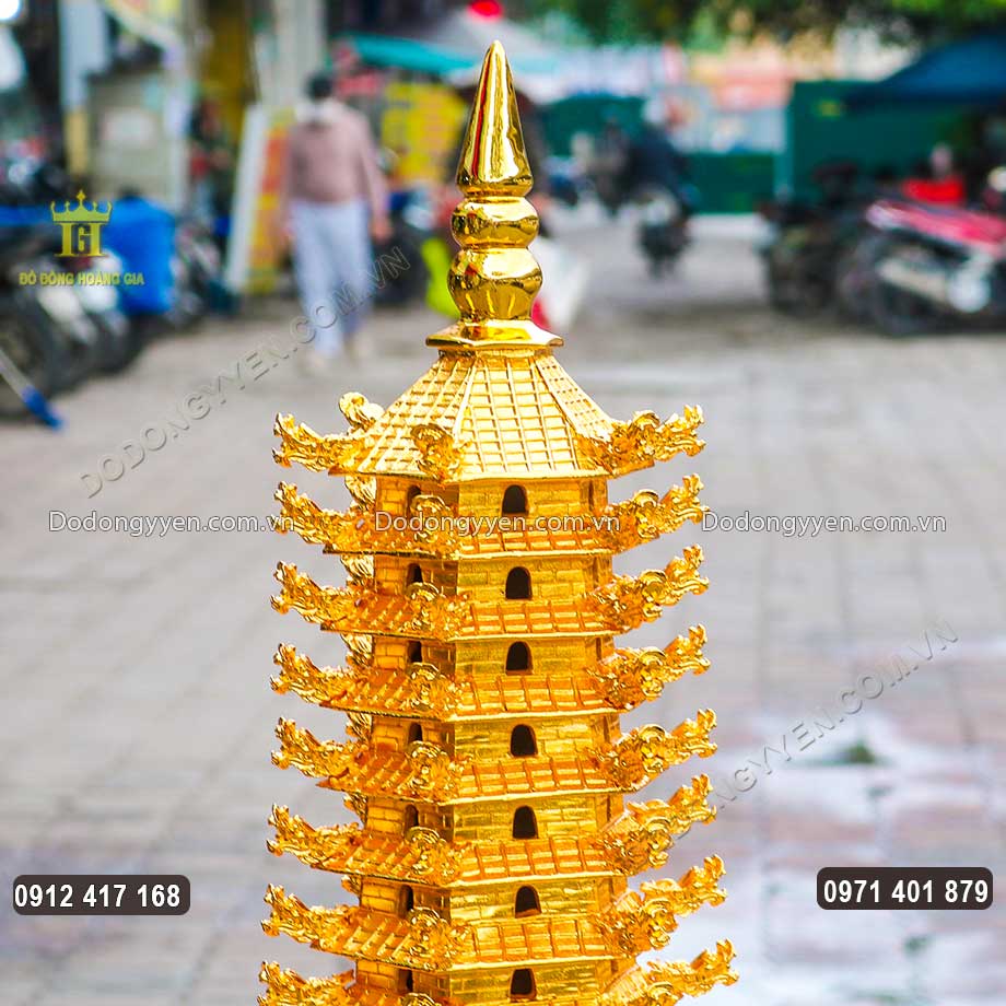 Phần đỉnh th&aacute;p văn xương l&agrave; h&igrave;nh hồ l&ocirc;